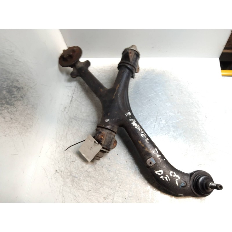 Recambio de brazo suspension inferior delantero derecho para renault master desde ´98 base, caja cerrada l1h1 rs 3078 referencia