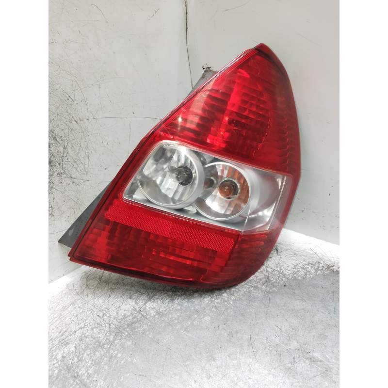 Recambio de piloto trasero derecho para honda jazz (gd1/5) 1.2 live referencia OEM IAM   