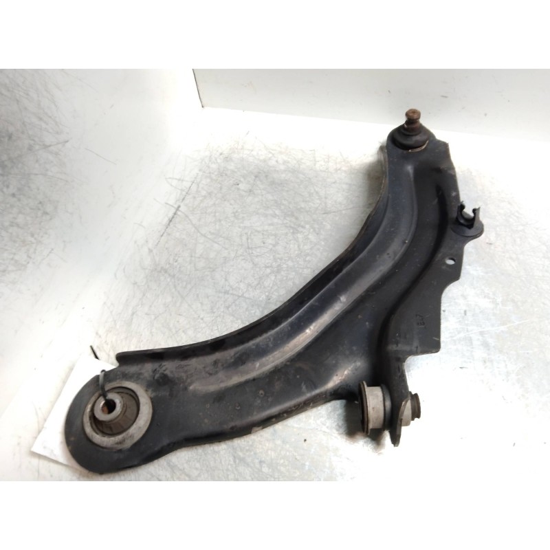 Recambio de brazo suspension inferior delantero izquierdo para renault megane ii berlina 3p confort authentique referencia OEM I