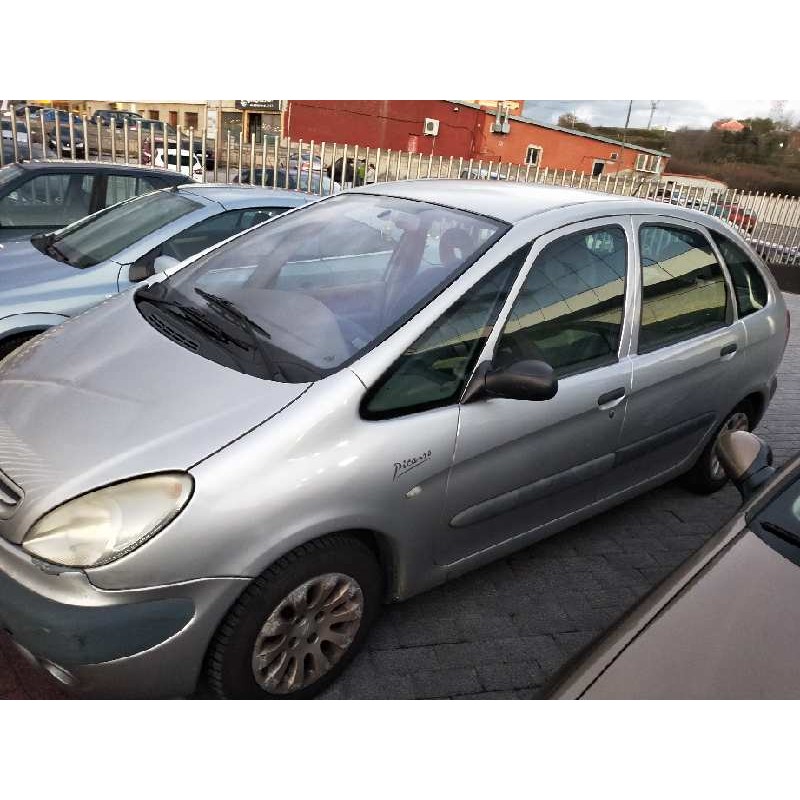 citroen xsara picasso del año 2000