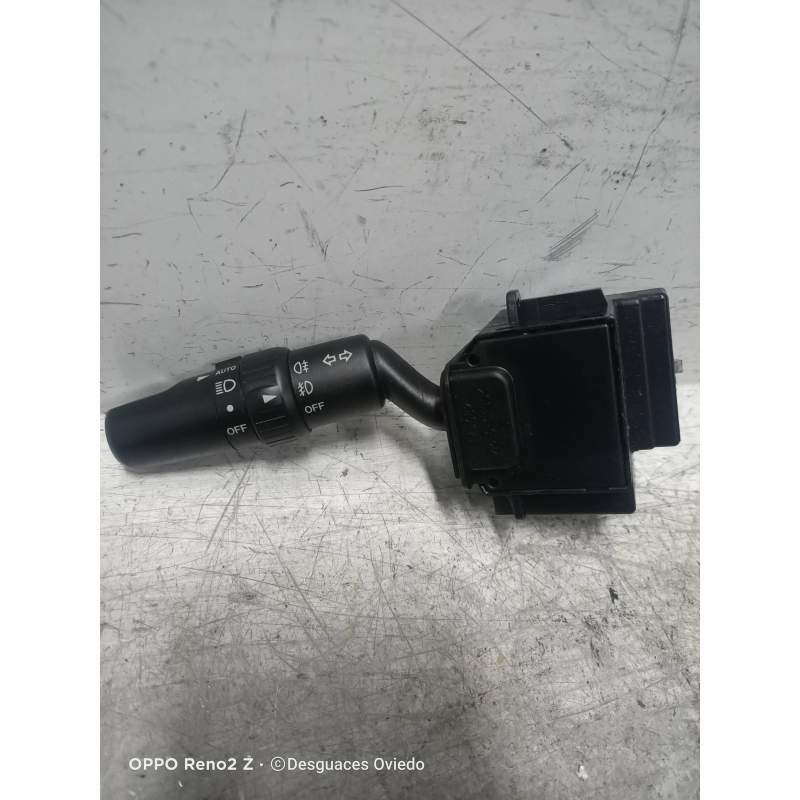 Recambio de mando luces para mazda 5 berl. (cr) 2.0 diesel cat referencia OEM IAM 17D682  2005