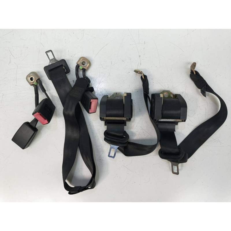 Recambio de juego cinturones trasero para audi a3 (8l) 1.8 20v referencia OEM IAM  3P 1996