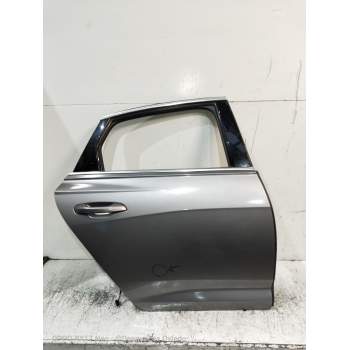 PUERTA TRASERA DERECHA 4P