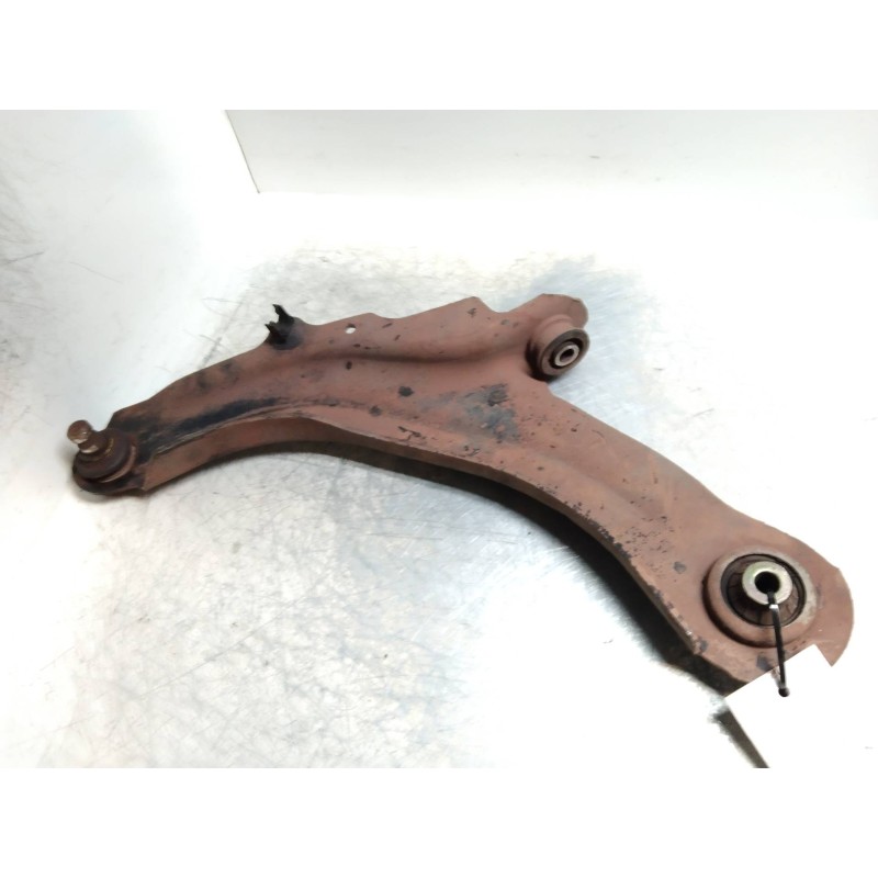 Recambio de brazo suspension inferior delantero izquierdo para renault scenic ii confort authentique referencia OEM IAM   