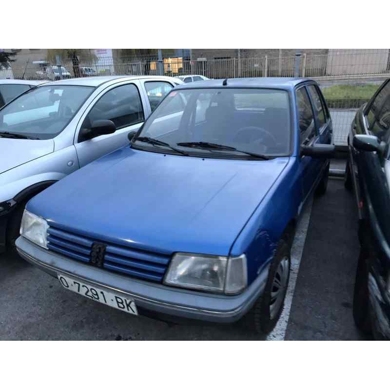 peugeot 205 berlina del año 1994