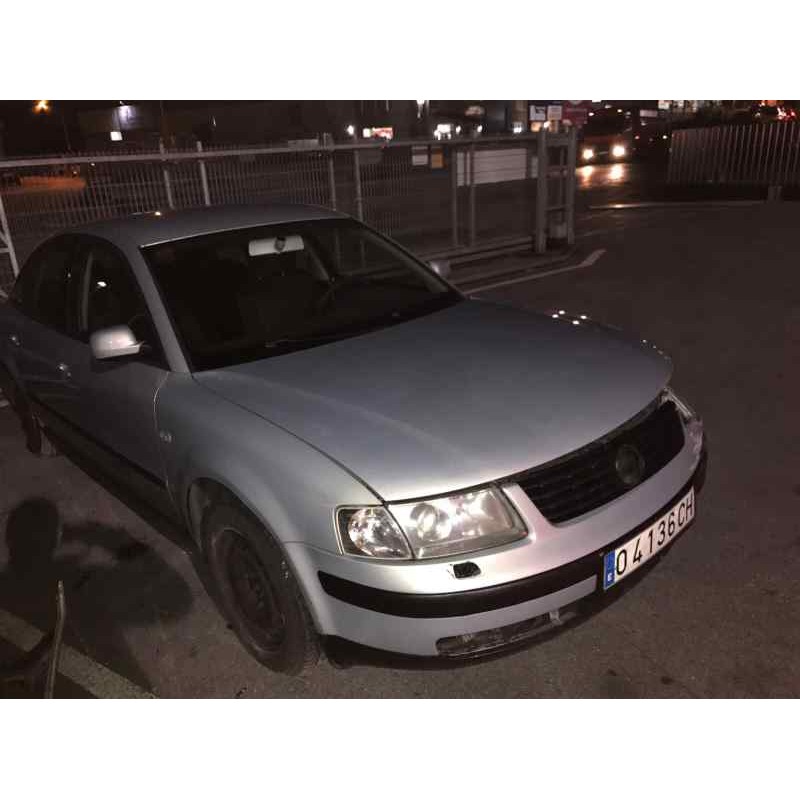 volkswagen passat berlina (3b2) del año 2000