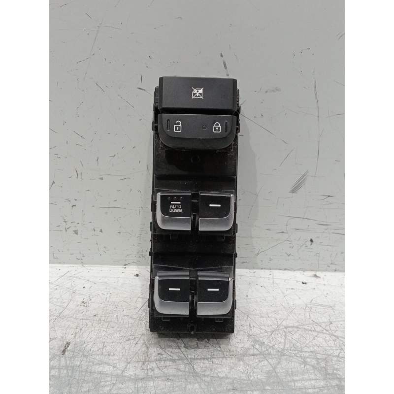 Recambio de mando elevalunas delantero izquierdo para kia sportage iv (ql, qle) 1.6 gdi referencia OEM IAM 190628 93570f1300  