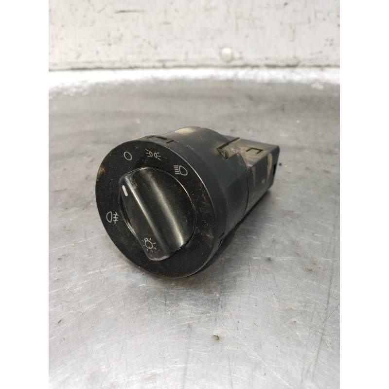 Recambio de mando luces para volkswagen passat b3/b4 (3a2, 35i) 1.9 tdi referencia OEM IAM   1997