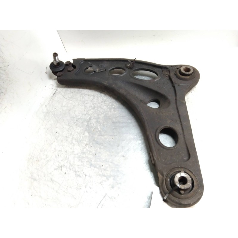 Recambio de brazo suspension inferior delantero izquierdo para renault trafic caja cerrada (ab 4.01) 2.0 dci diesel fap cat refe