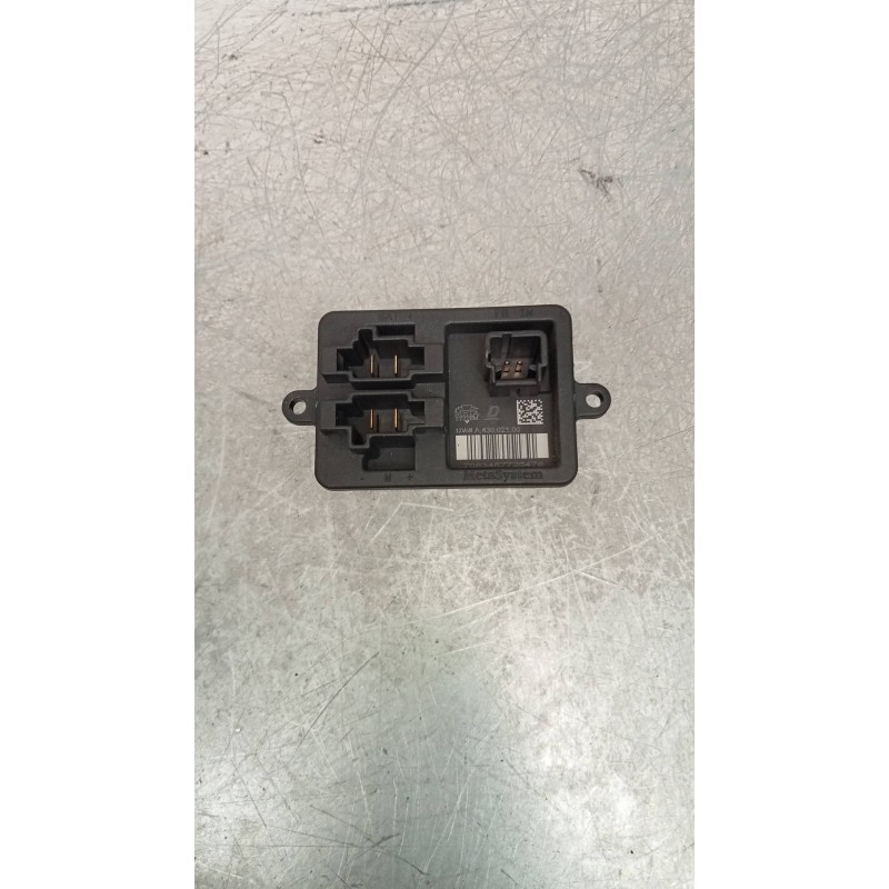 Recambio de resistencia calefaccion para renault zoe entry referencia OEM IAM A43002100  