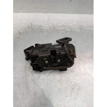 MOTOR CIERRE CENTRALIZADO DELANTERO DERECHO 5P 