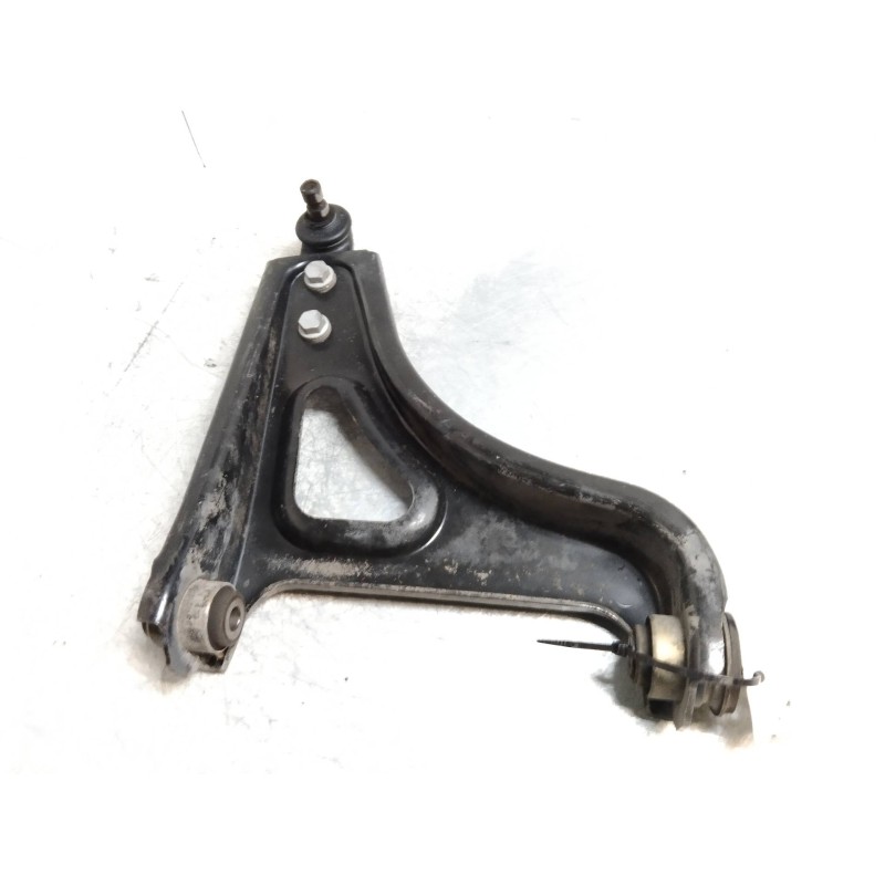 Recambio de brazo suspension inferior delantero derecho para renault twingo (co6) 1.3 cat referencia OEM IAM   