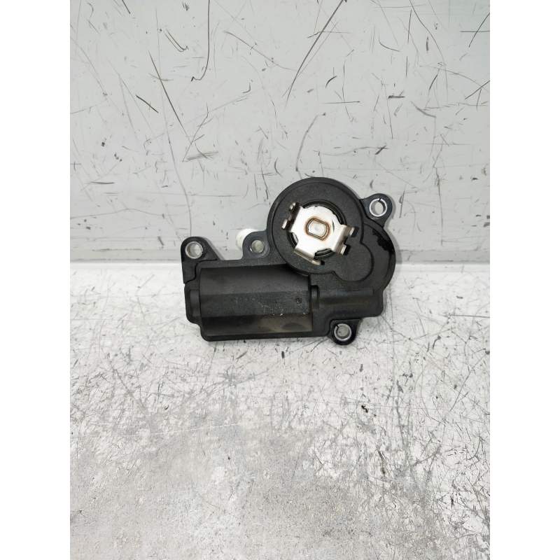 Recambio de caja mariposa para mercedes-benz clase b (w247) b 200 d referencia OEM IAM A2139068601 19267145225 