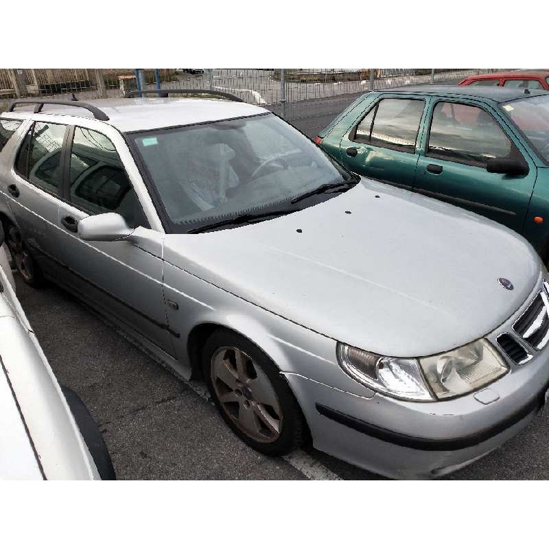 saab 9-5 familiar del año 2003