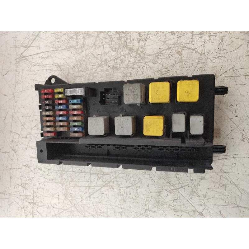 Recambio de caja reles / fusibles para mercedes-benz sprinterii caja cerrada (desde 01.06) 311/315 cdi 4x4 (906.631/633/635/637)