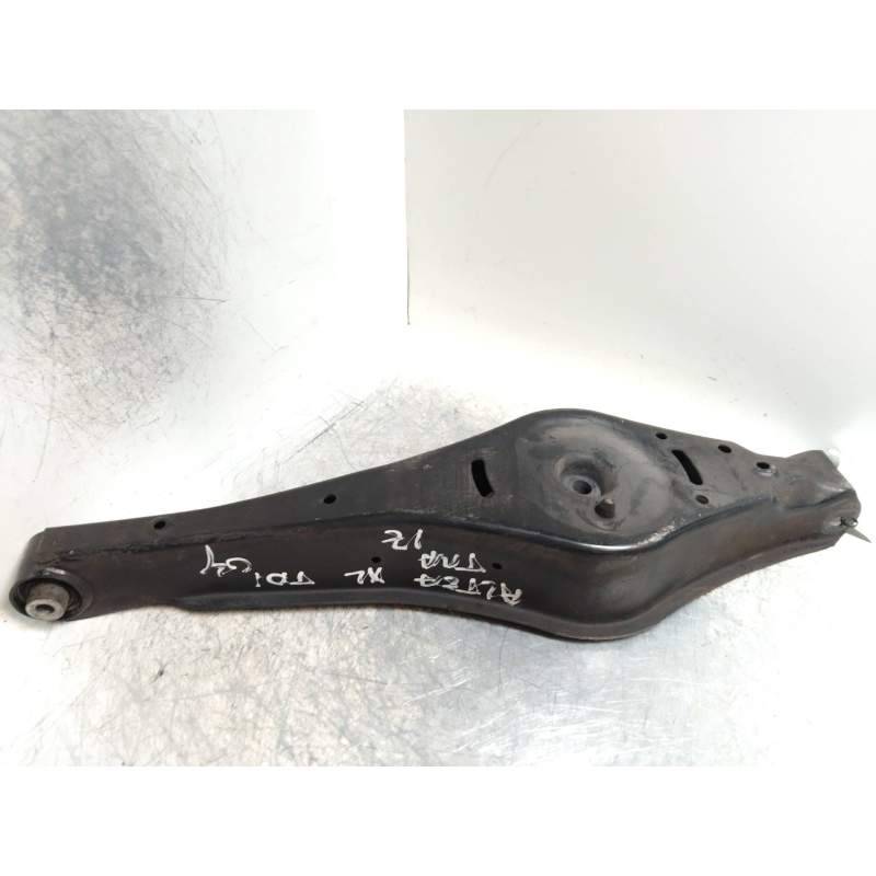 Recambio de brazo suspension inferior trasero izquierdo para seat altea xl (5p5) 2.0 tdi referencia OEM IAM POSTERIOR 20TDI 2004