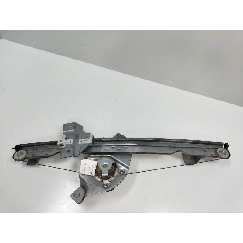 Recambio de elevalunas delantero derecho para dacia sandero 1.6 cat referencia OEM IAM 128000842D 5P 2008