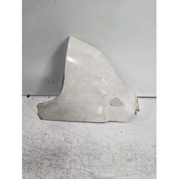 ALETA DELANTERA IZQUIERDA 