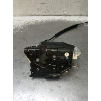 MOTOR CIERRE CENTRALIZADO TRASERO DERECHO W05P0839012 5P 2004