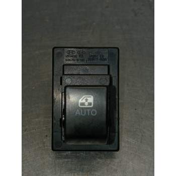 MANDO ELEVALUNAS DELANTERO DERECHO 935751H100 3695111000 5P
