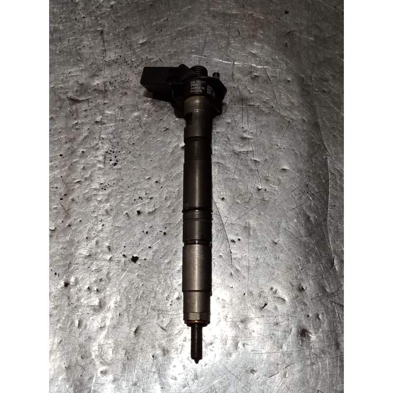 Recambio de inyector para seat exeo st (3r5) 2.0 tdi referencia OEM IAM 0445116030 03L130277 BOSCH