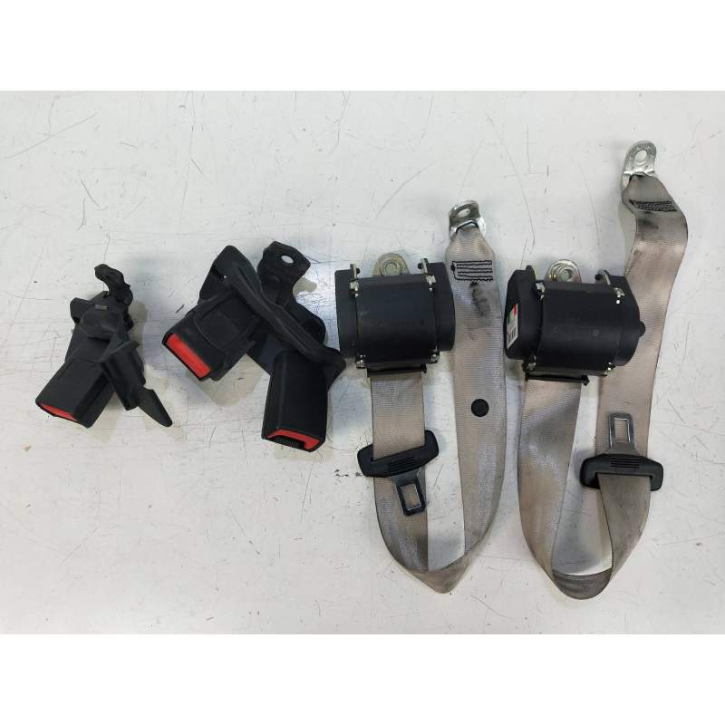 Recambio de juego cinturones trasero para audi a4 ber. (b8) básico referencia OEM IAM  4P 2008