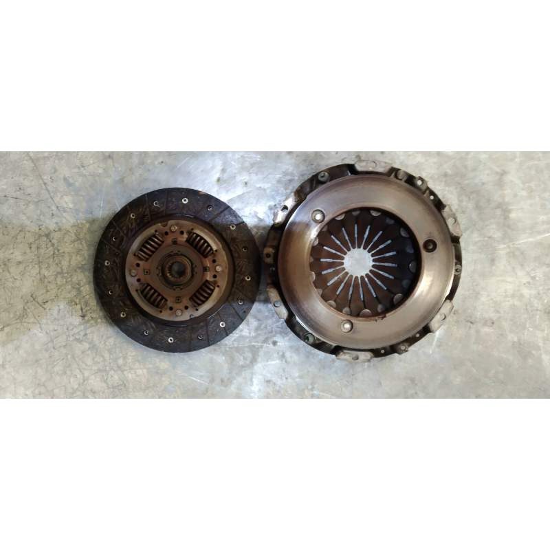 Recambio de kit embrague para lancia ypsilon (101) 1.3 16v multijet argento referencia OEM IAM   