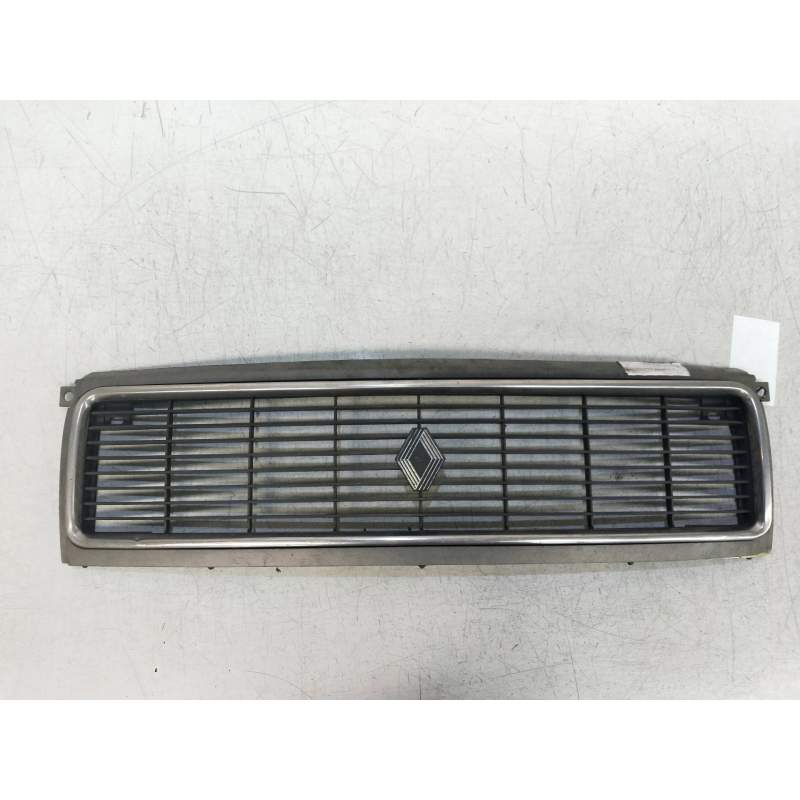 Recambio de rejilla delantera para renault 12 referencia OEM IAM   