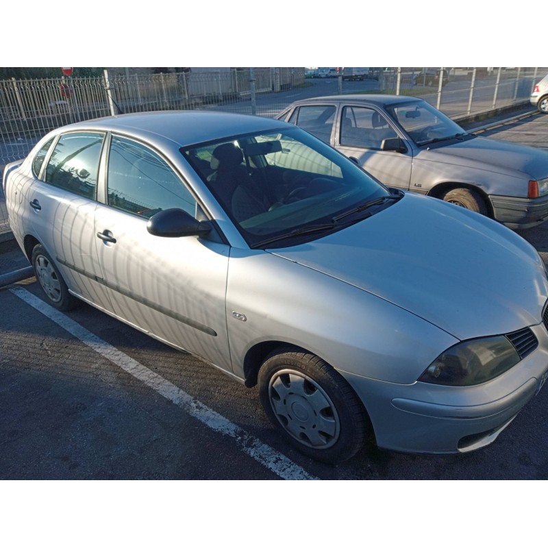 seat cordoba berlina (6l2) del año 2002