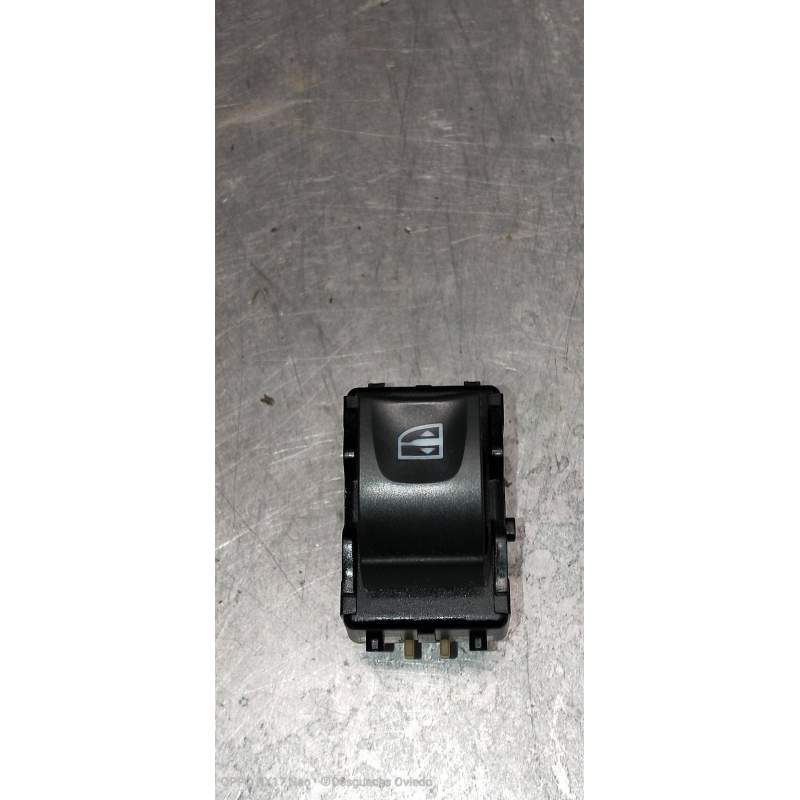 Recambio de mando elevalunas delantero derecho para renault clio iv limited referencia OEM IAM 254218614R  