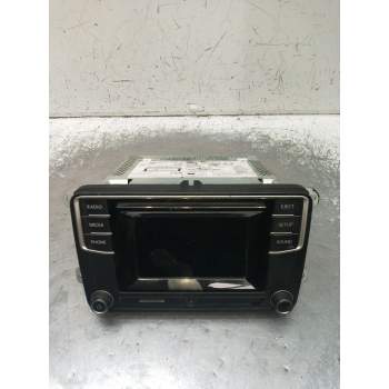 SISTEMA AUDIO / RADIO CD 1K8035150D 2015
