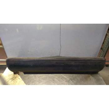 PARAGOLPES TRASERO 