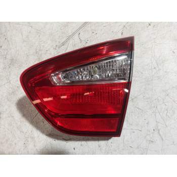 PILOTO TRASERO DERECHO INTERIOR 924041W2 