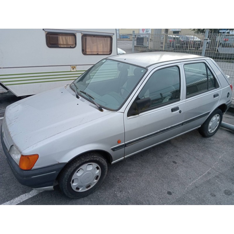 ford fiesta berl./courier del año 1989