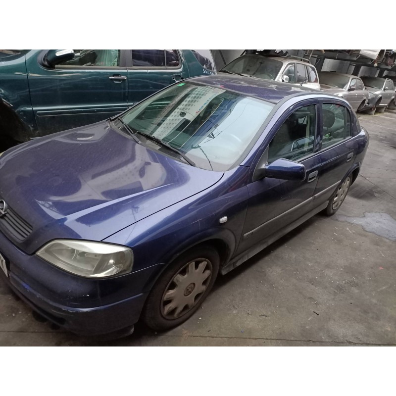 opel astra g berlina del año 2001