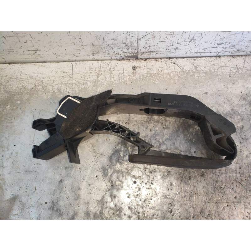 Recambio de potenciometro pedal para mercedes-benz clase cls (w219) 320 cdi (219.322) referencia OEM IAM A2113000904  