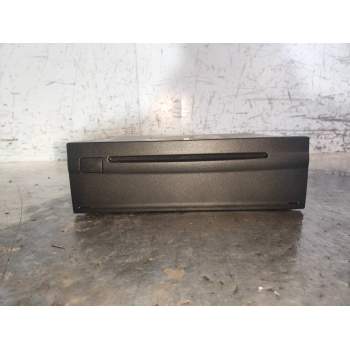 SISTEMA AUDIO / RADIO CD A2118701085 