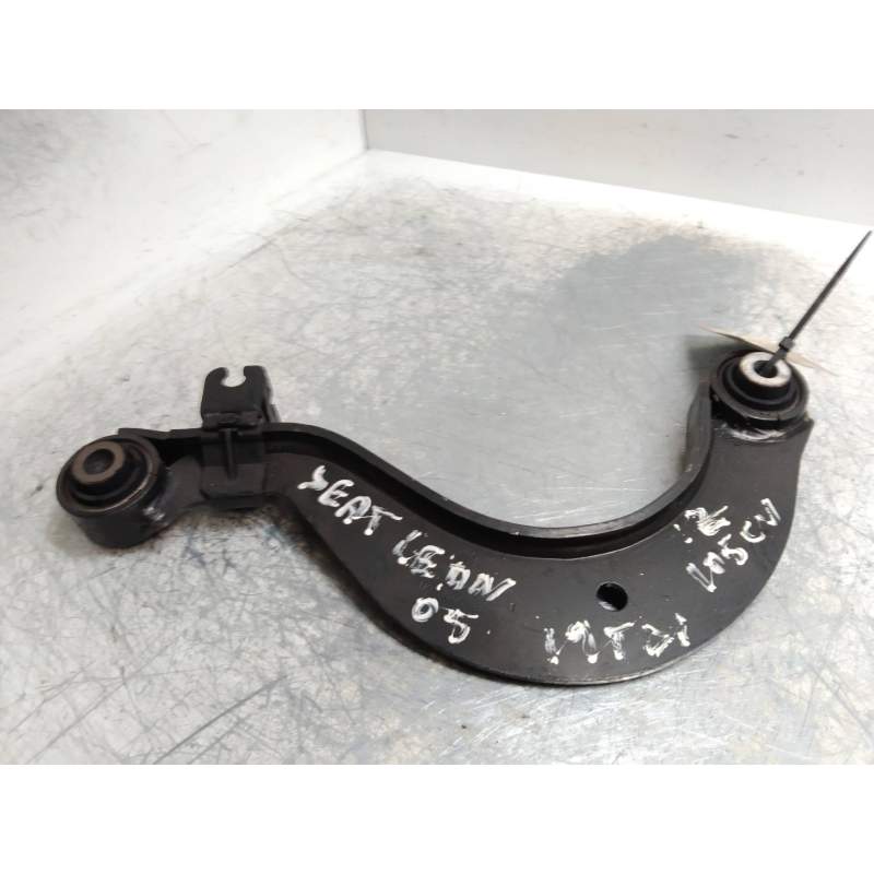 Recambio de brazo suspension superior trasero izquierdo para seat leon (1p1) comfort limited referencia OEM IAM   