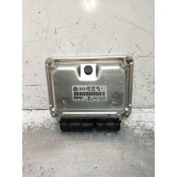 CENTRALITA MOTOR UCE 0281011387 8E0907401J EDC15UM 2001