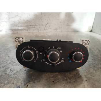 MANDO CALEFACCION / AIRE ACONDICIONADO 5P3743000 