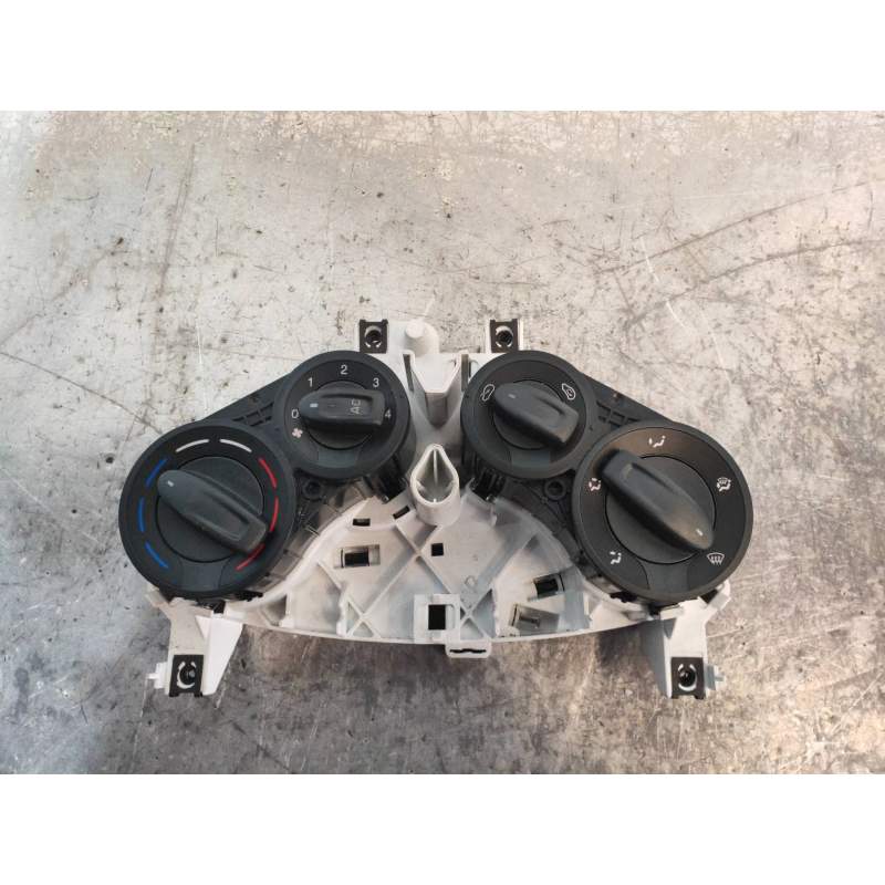 Recambio de mando calefaccion / aire acondicionado para ford ka (ccu) titanium referencia OEM IAM   