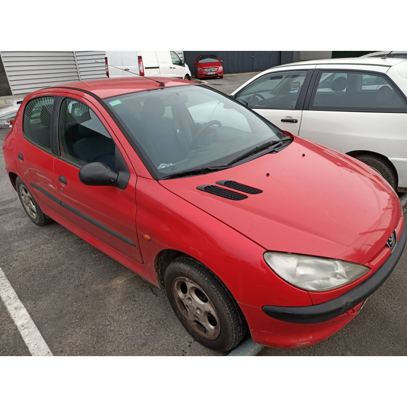 peugeot 206 berlina del año 1999