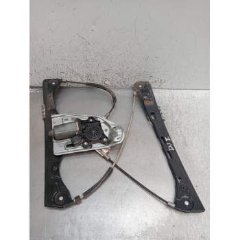 ELEVALUNAS DELANTERO IZQUIERDO A2037201746 4P 2000