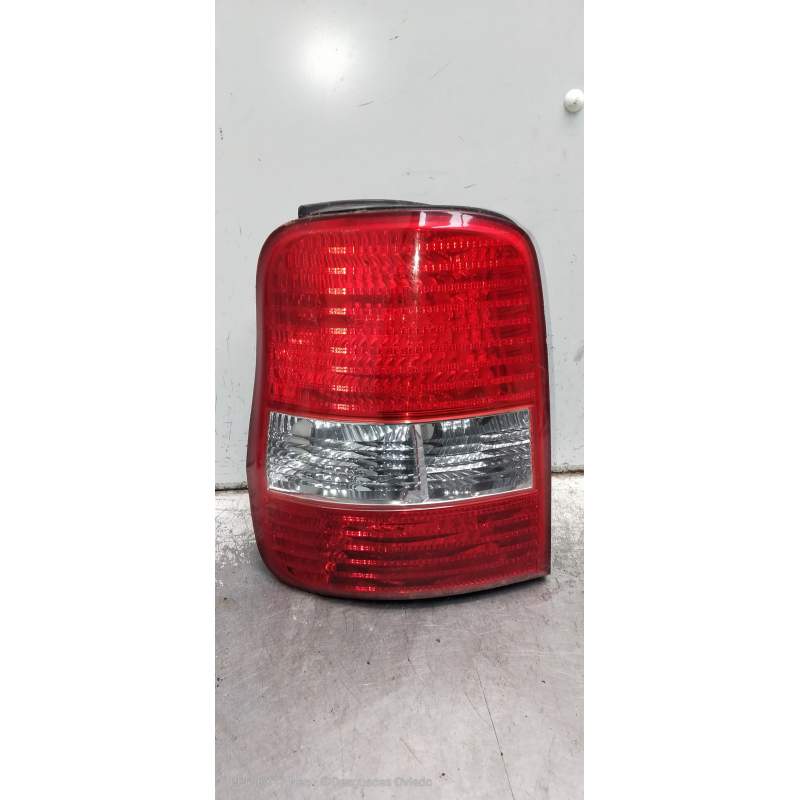 Recambio de piloto trasero izquierdo para kia carnival ii 2.9 cdri ex referencia OEM IAM   2001